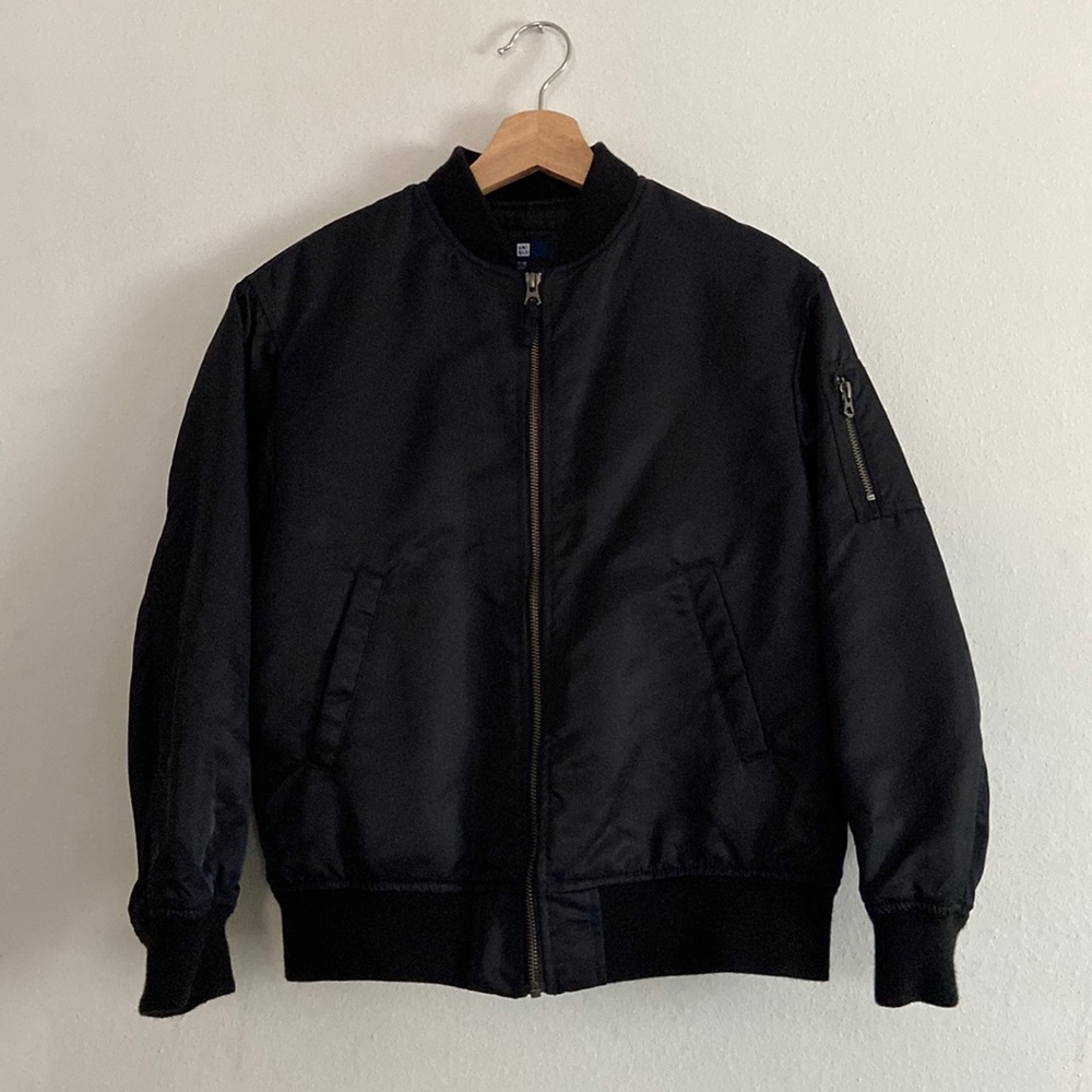 uniqlo bomber jacket